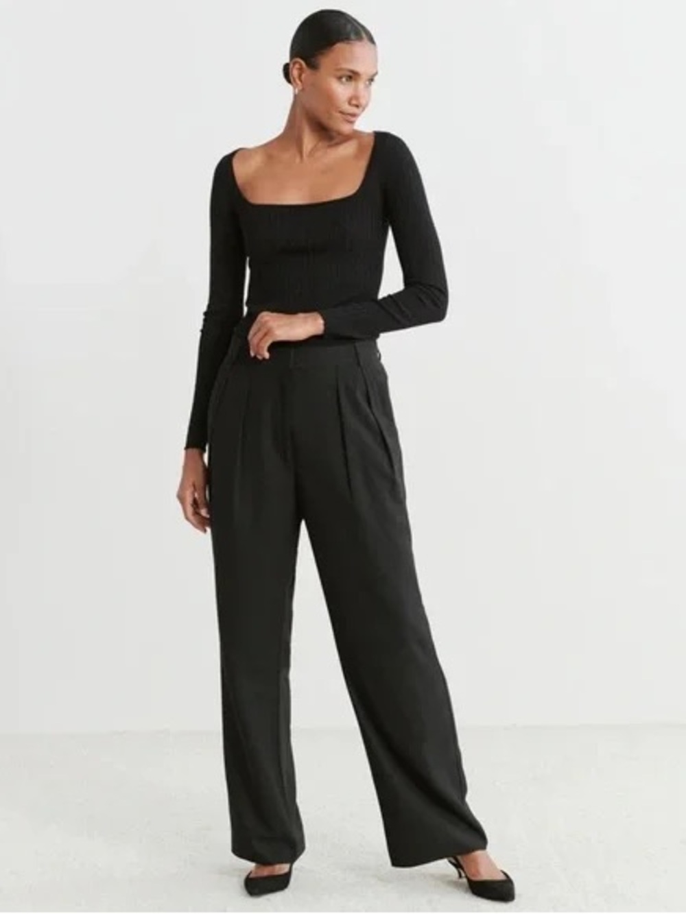 NWT Jenni Kayne Jones Pleated Trouser Black